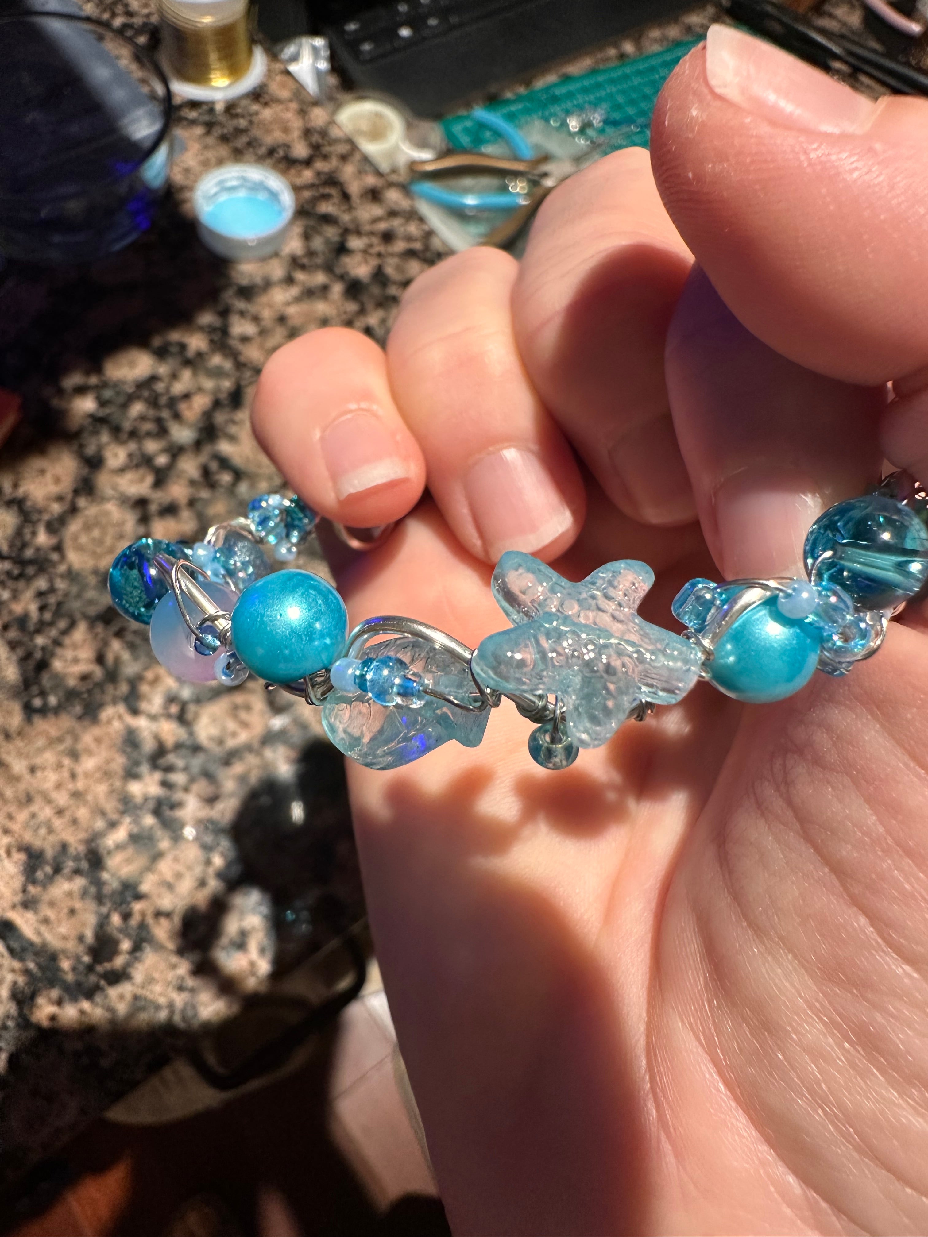 Mermaid Core Starfish Bangle - Handmade Wire Wrapped Bracelet with Magnetic Clasp